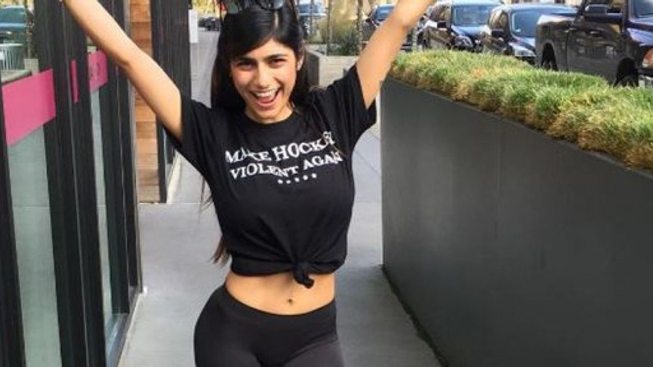 IŞİD, Yıldız Porno Aktristinin Kafasını Kesmek İstemiş