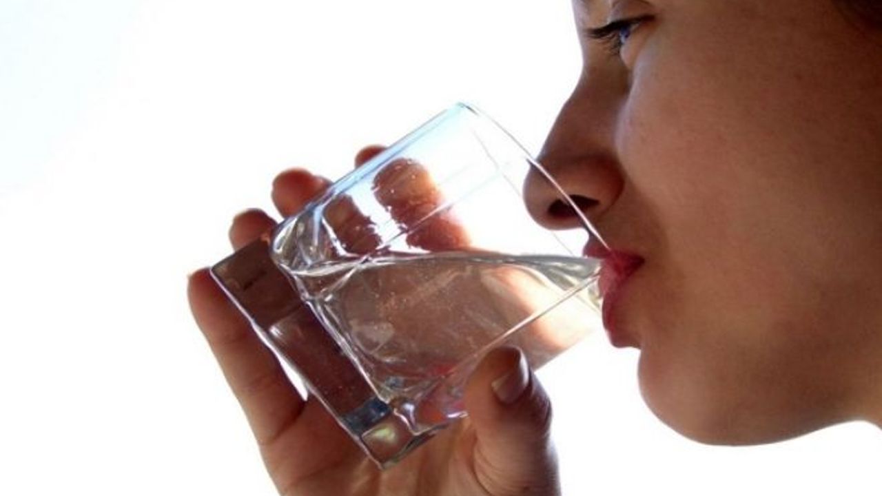 Sahura kadar 2,5 litre su tüketimi şart...