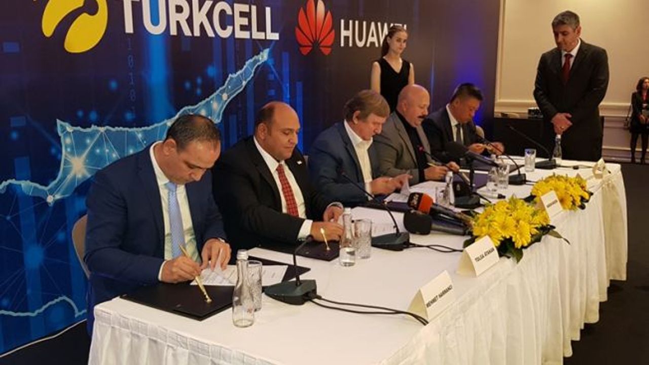 Bayındırlık ve Ulaştırma Bakanlığı, Lefkoşa Türk Belediyesi ile  Kuzey Kıbrıs Turkcell ve Huawei KKTC’nin dijital dönüşümüne katkı koyacak iyi niyet protokolüne imza attı