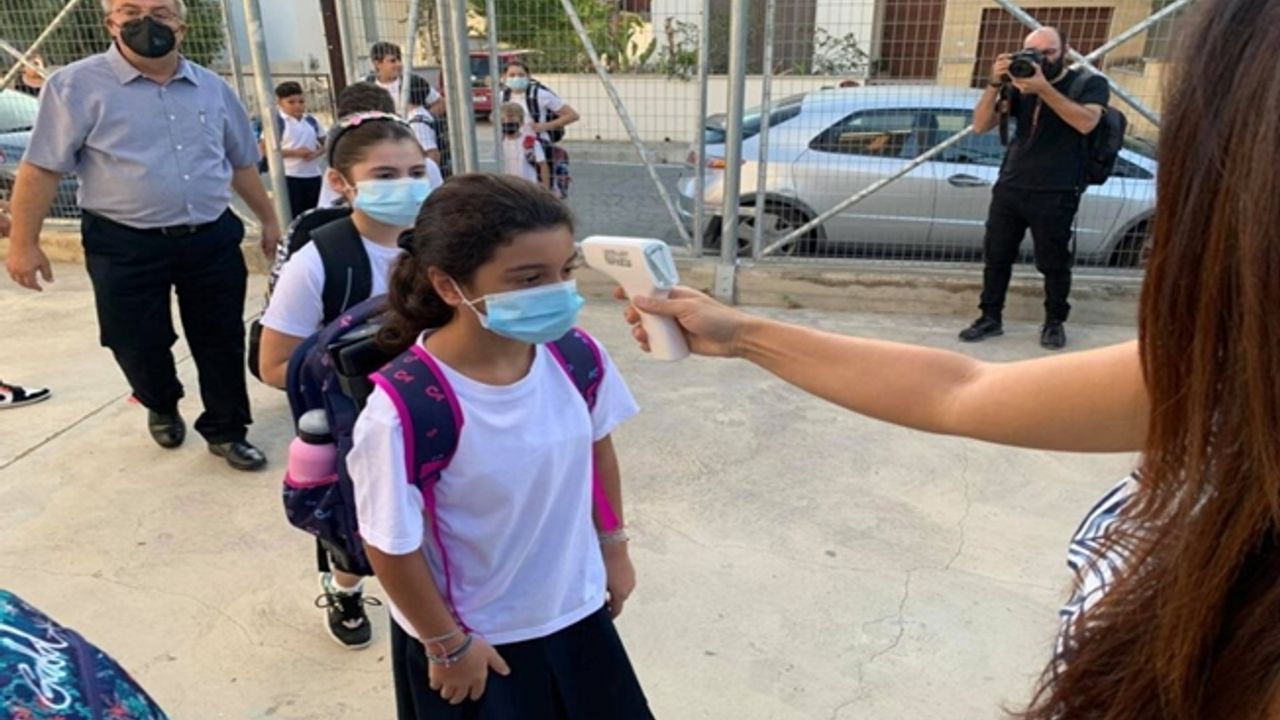 Güney Kıbrıs’taki İlkokullarda maske kullanımı bugünden itibaren zorunlu
