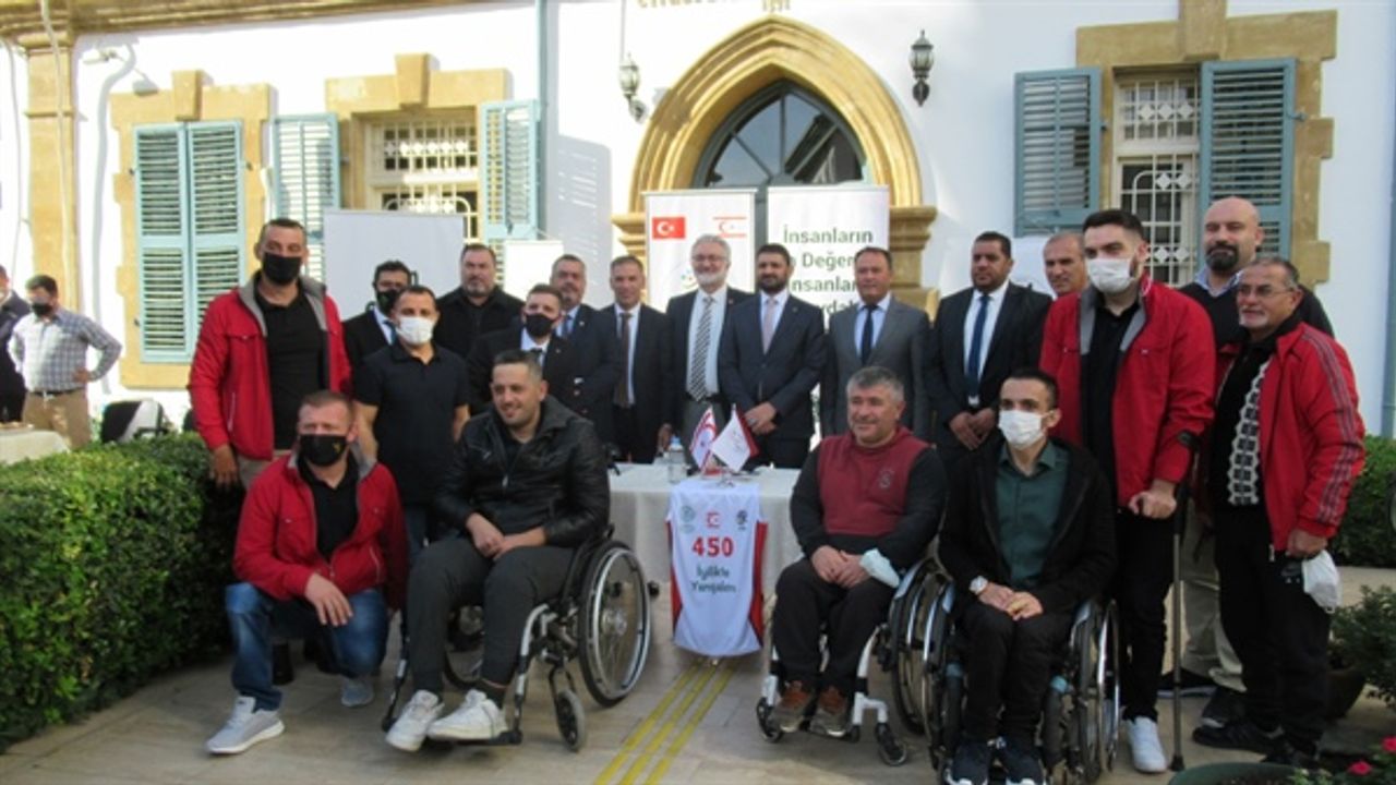 Kıbrıs Vakıflar İdaresi ile KKTC Engelliler Spor Federasyonu Tekerlekli Sandalye Basketbol Takımı arasında sponsorluk protokolü imzalandı