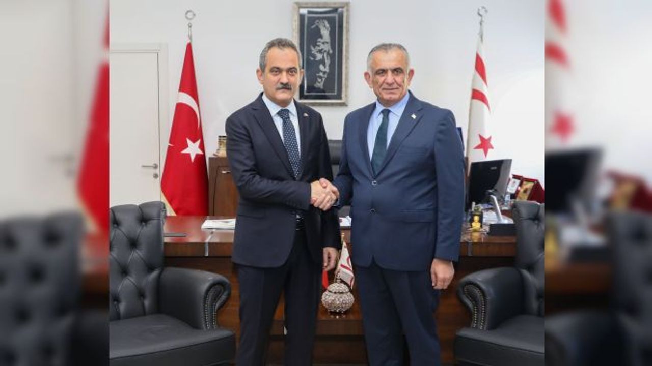Milli Eğitim Bakanı Çavuşoğlu, TC Milli Eğitim Bakanı Mahmut Özer ile gerçekleştirdikleri görüşmeyi değerlendirdi
