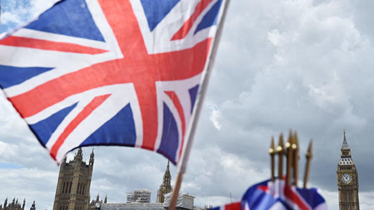 Avam Kamarası’ndan Lordların Brexit Yasası Değişikliklerine Ret!