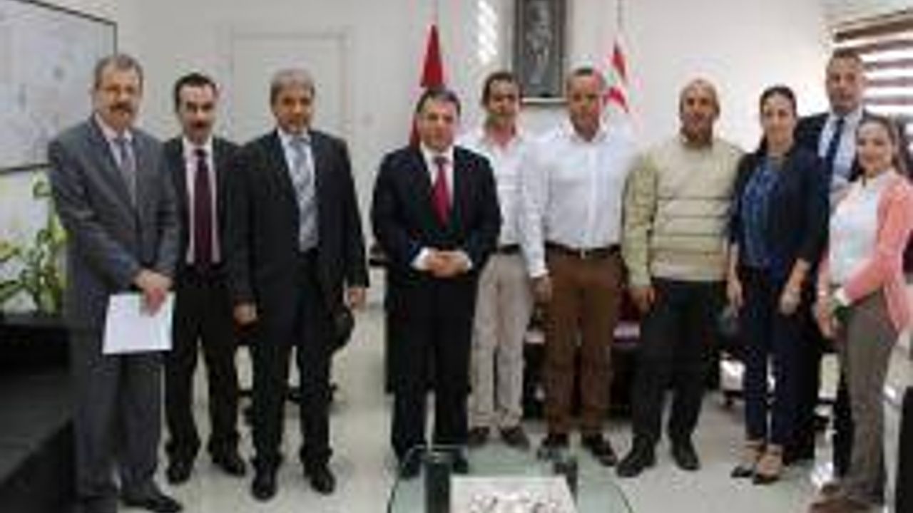 Dürüst Geçitkale Cumhuriyet Lisesi, Güzelyurt Meslek Lisesi Ve Cengiz Topel Endüstri Meslek Lisesi Okul Aile Birliği Yetkilileri Ve Okul Yönetimiyle Bir Araya Geldi