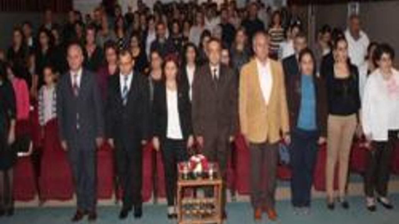GİRNE 10 MAYIS TMK’DA ATATÜRK’Ü ANMA VE YAŞATMA GECESİ DÜZENLEDİ