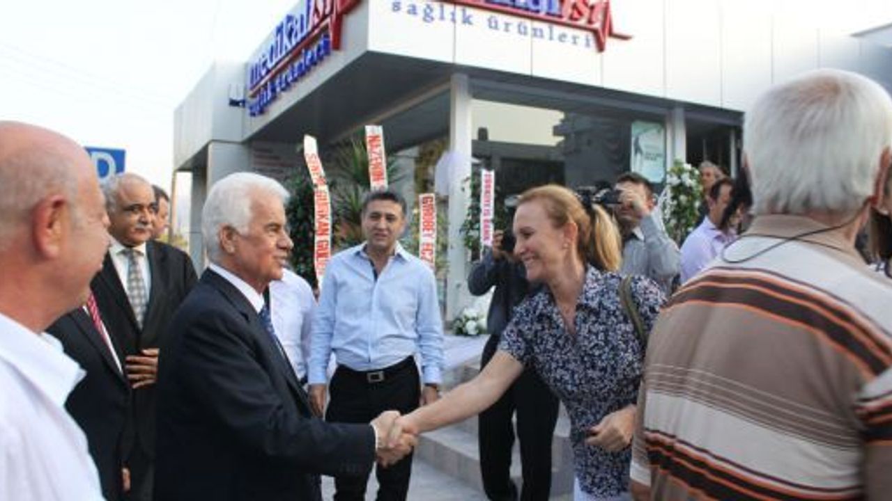 GİRNE’DE ‘MEDİKAL İST’ ADLI SAĞLIK ÜRÜNLERİ MERKEZİ AÇILDI