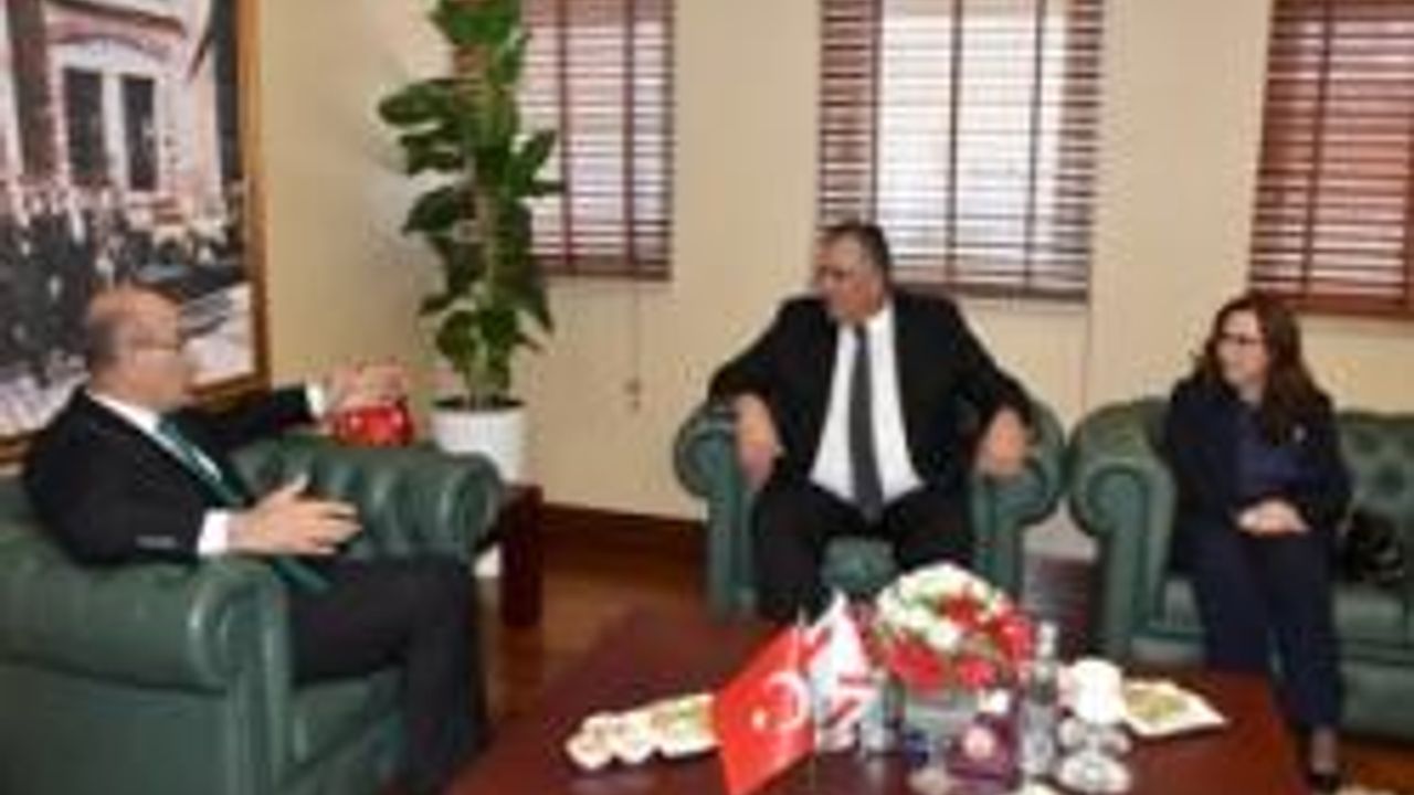 Tarım Ve Doğal Kaynaklar Bakanı Çavuşoğlu, Adana Temaslarını Bugün De Sürdürdü
