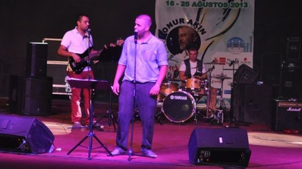 YENİBOĞAZİÇİ BELEDİYESİ’NİN BU YIL 6.’SINI GERÇEKLEŞTİDİĞİ GELENEKSEL PULYA FESTİVALİNDE DÜN GECE GRUP BARİA SAHNE ALDI…