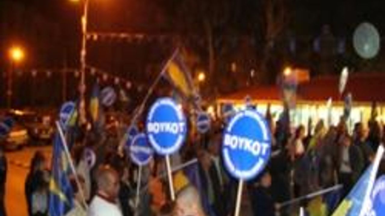 YKP: “TC ELÇİLİSİ SEÇİMLERE AYAR ÇEKMEYE ÇALIŞIYOR”