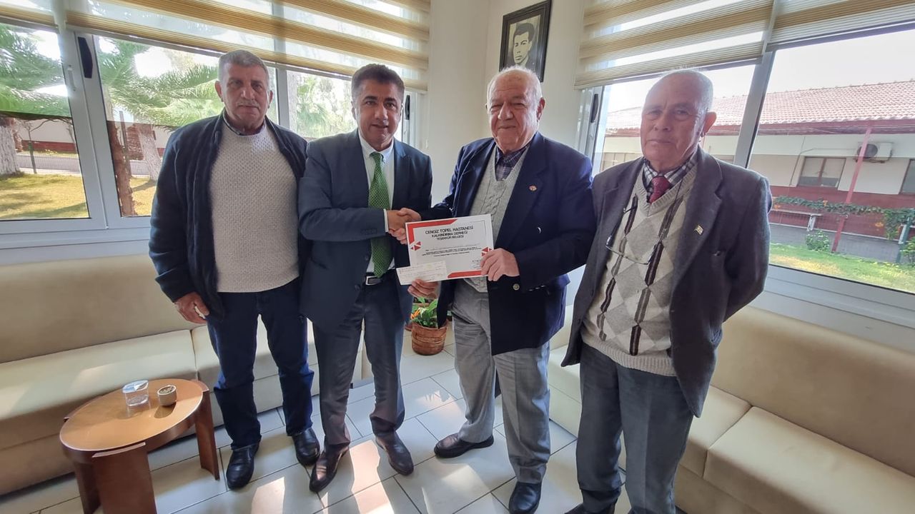 Emekliler Derneği Lefke Şubesi'nden Cengiz Topel Hastanesi’ne bağış