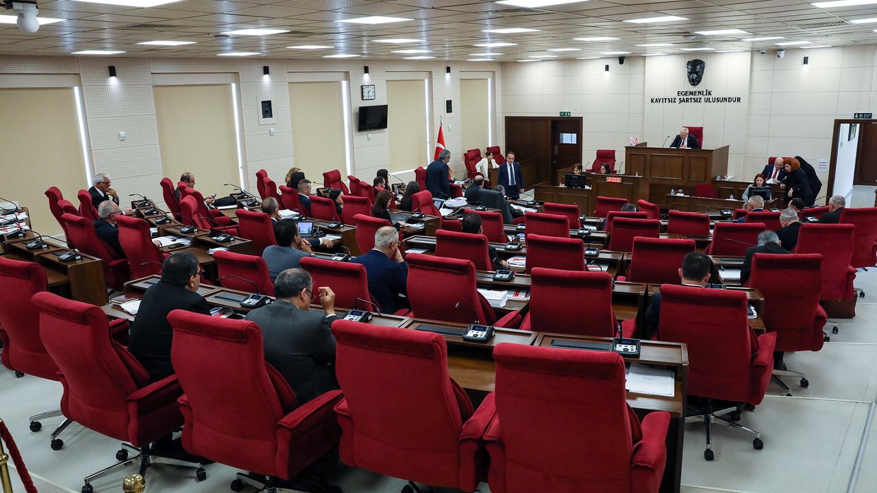 Meclis'te depremle ilgili ad-hoc komitelerin üyeleri belirlendi