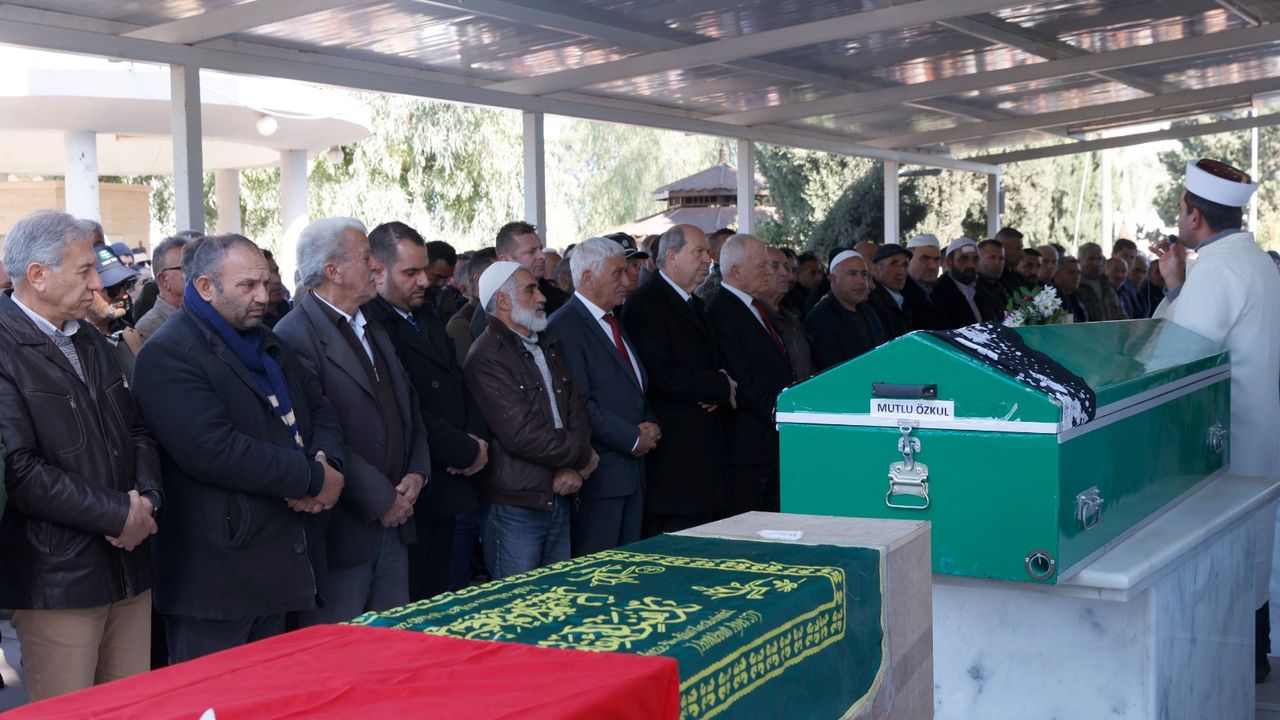Cumhurbaşkanı Tatar, depremde hayatını kaybeden Doğan’ın cenaze törenine katıldı