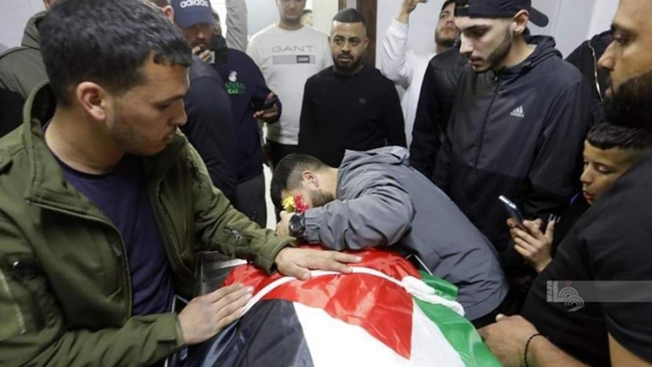 İsrail, Öldürdüğü Bir Filistinlinin Naaşını 3 Yıl Sonra Teslim Etti