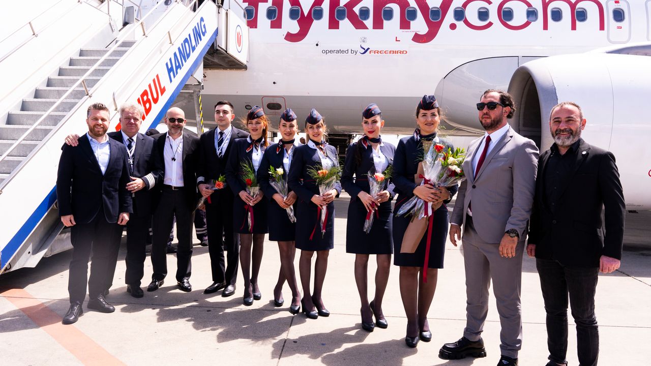 FLY Kıbrıs Hava Yolları ilk uçuşunu gerçekleştirdi