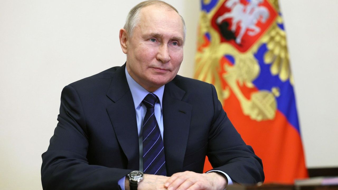 Putin, Erdoğan'ı Tebrik Etti: “İkili, Bölgesel Ve Uluslararası Konularda Yapıcı Diyaloğumuzu Sürdürmeye Hazırız”