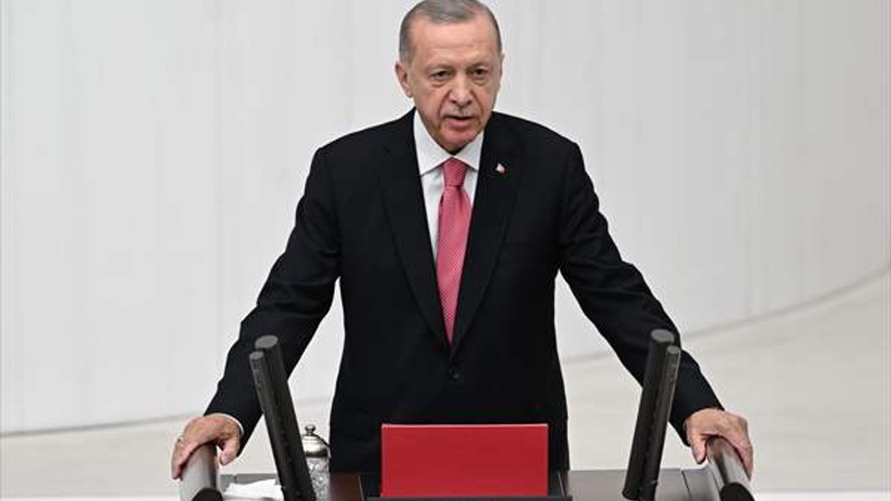 Türkiye Cumhurbaşkanı Erdoğan Meclis'te Yemin Etti