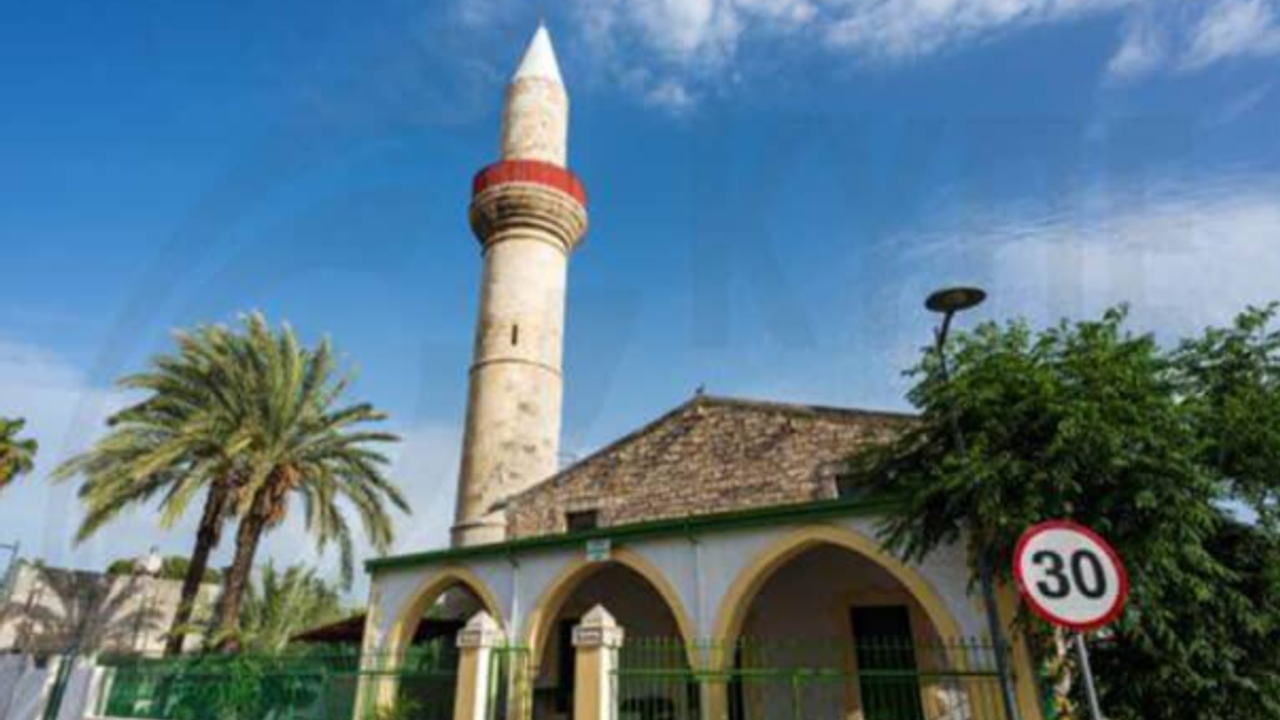 Limasol’da camiye saldırı