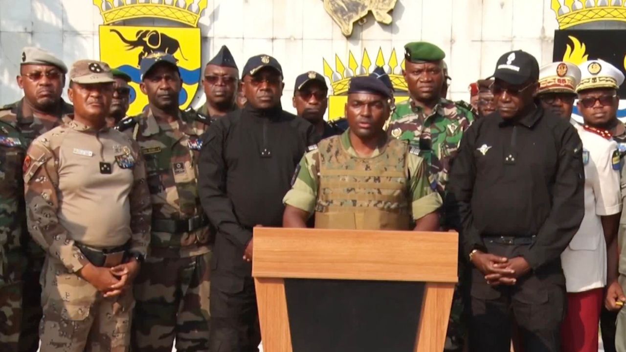 Gabon'da Geçiş Hükümetinin Lideri Cumhuriyet Muhafızları Komutanı Nguema Oldu