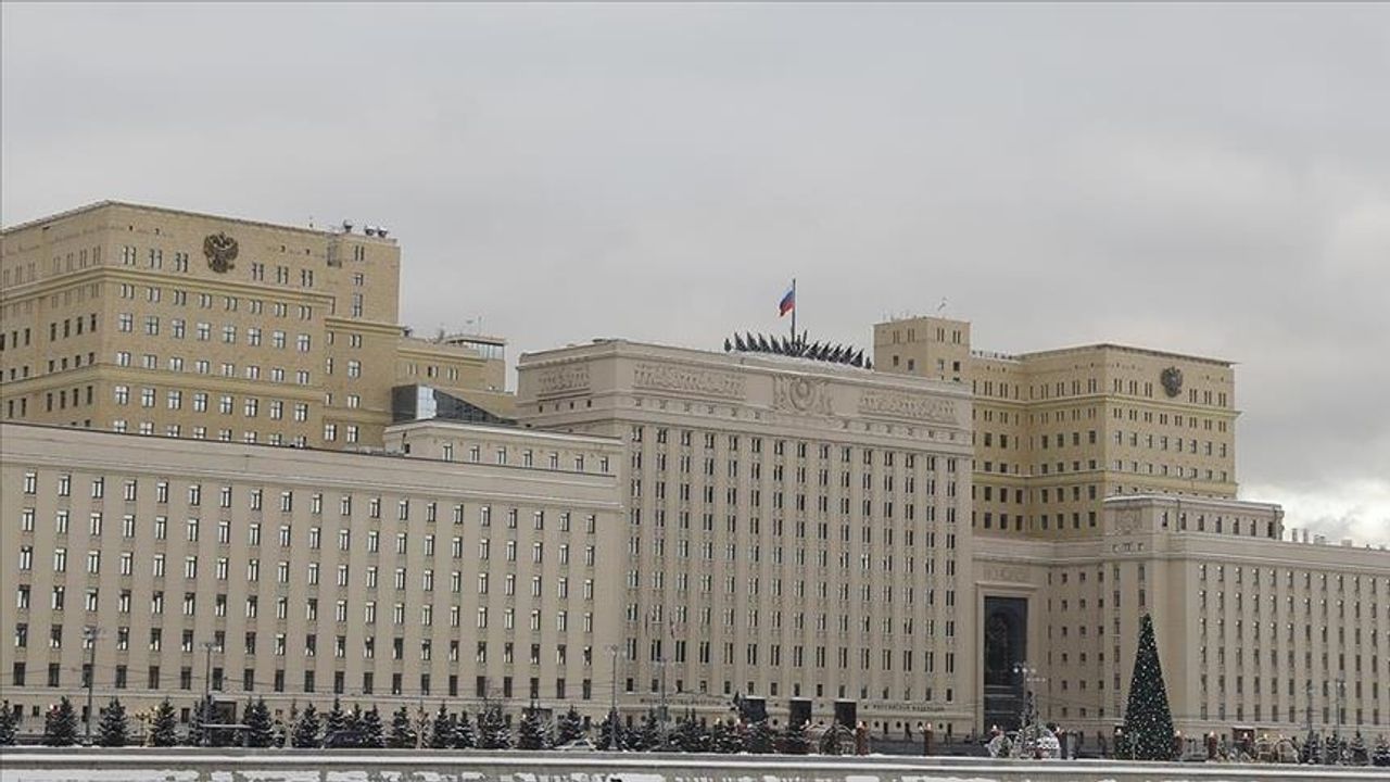 Rusya: Kiev'in Moskova ve Bryansk bölgelerine İHA'larla saldırı girişimleri engellendi
