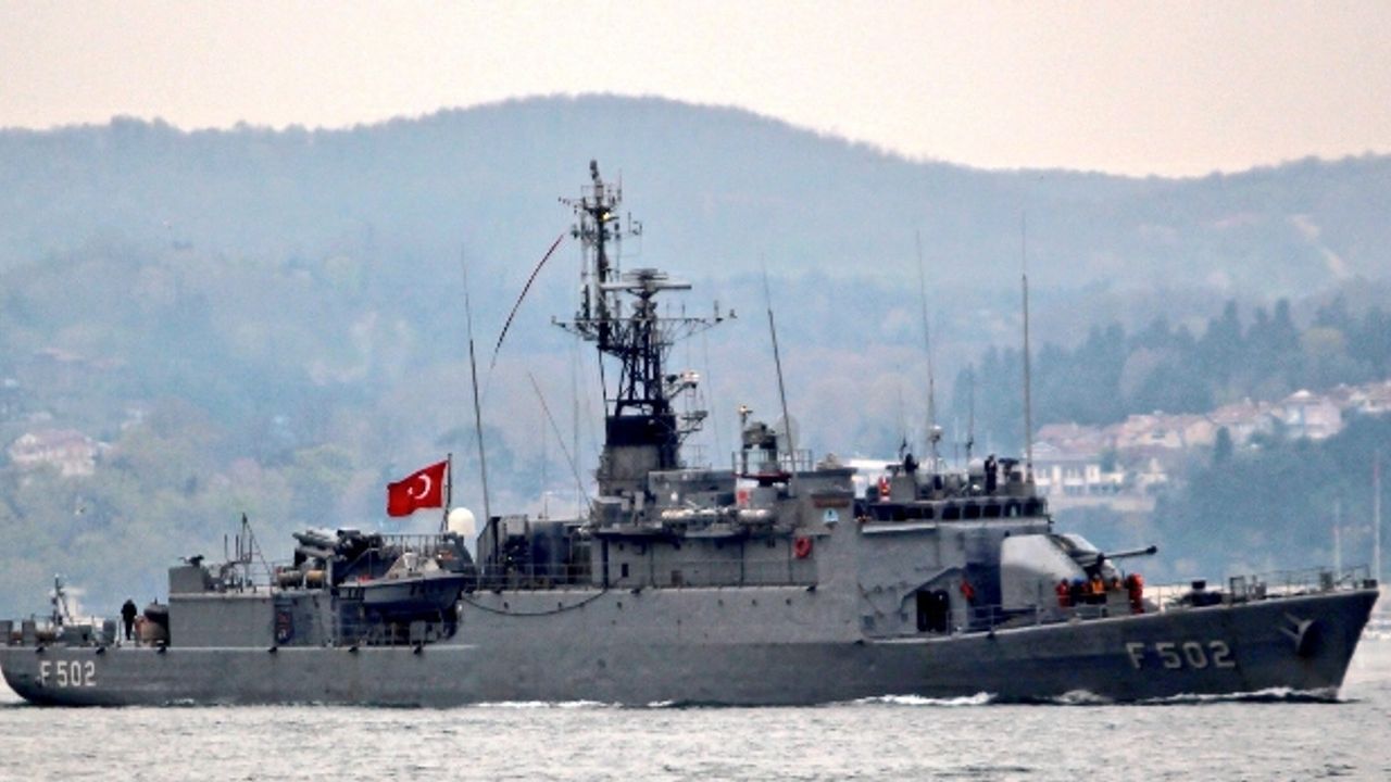 İki Türk savaş gemisi halkın ziyaretine açılacak