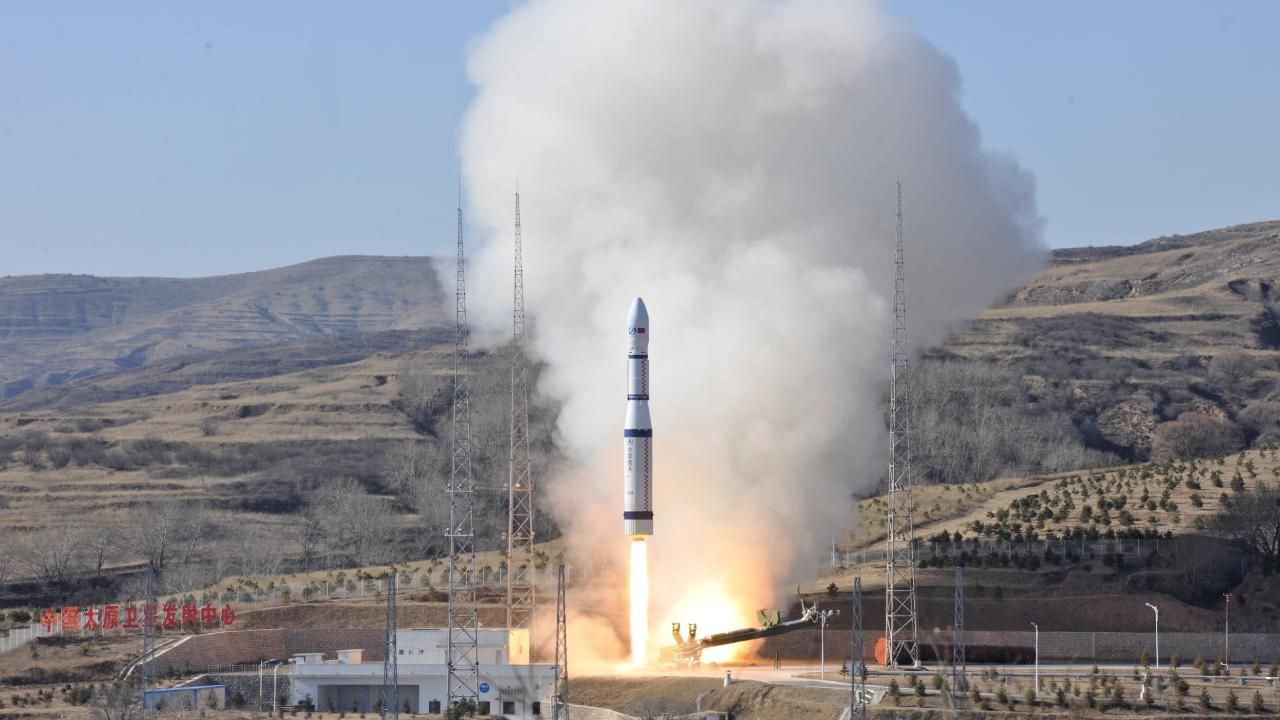 Çin Uzaktan Algılama Özellikli "Yaogan-33" Uydusunu Fırlattı
