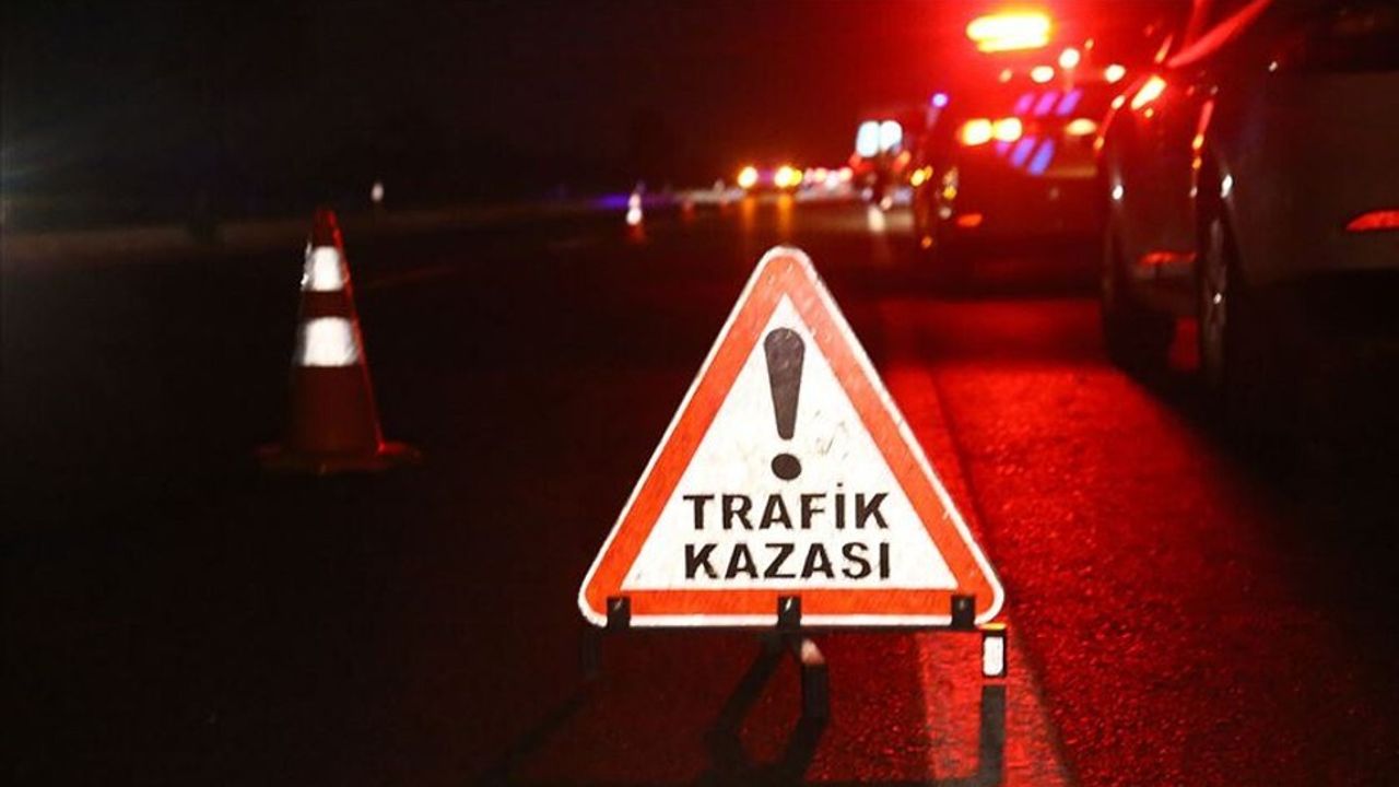 Girne - Alsancak çevre yolunda trafik kazası.. 1 kişi ağır yaralı