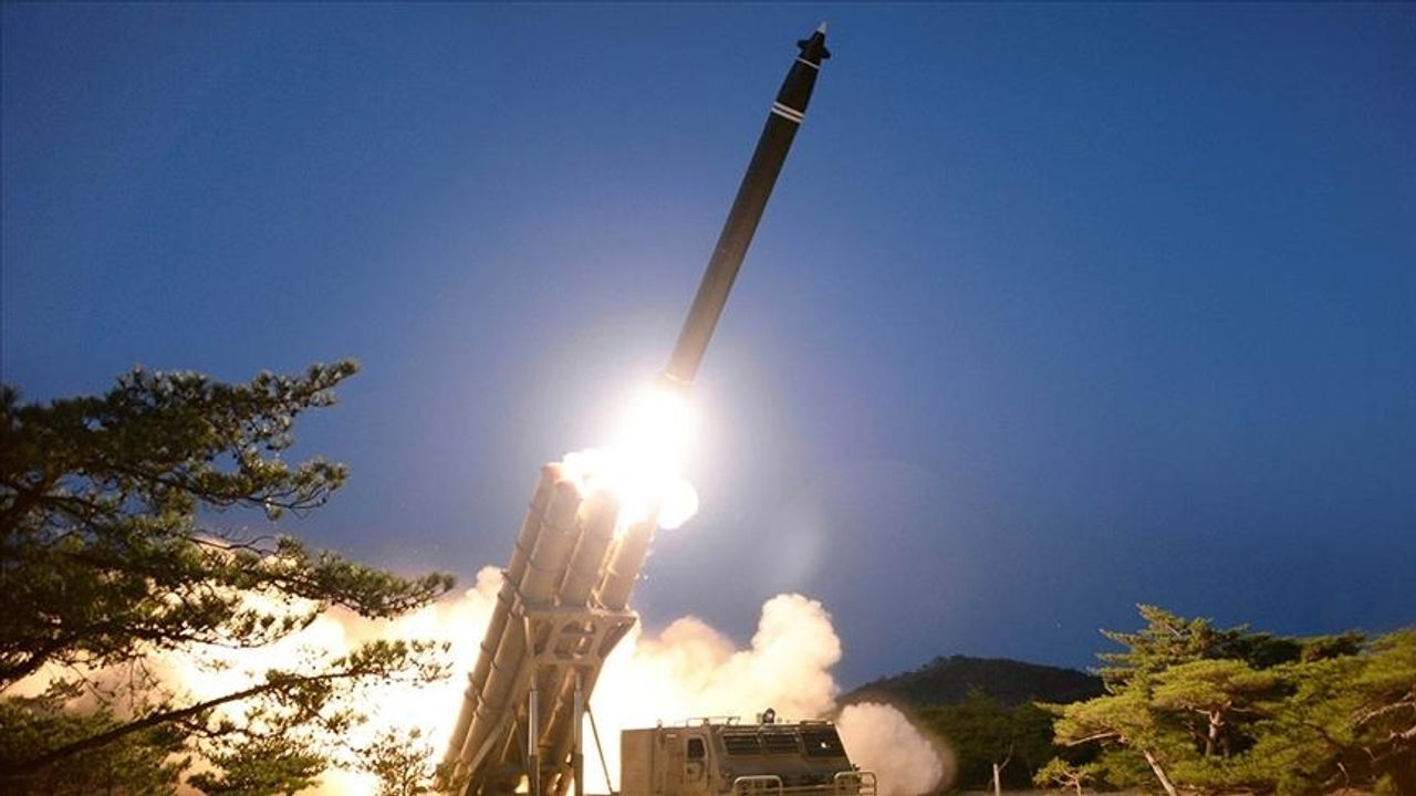 Japonya Ve Güney Kore, Kuzey Kore'nin 2 Balistik Füze Fırlattığını Duyurdu
