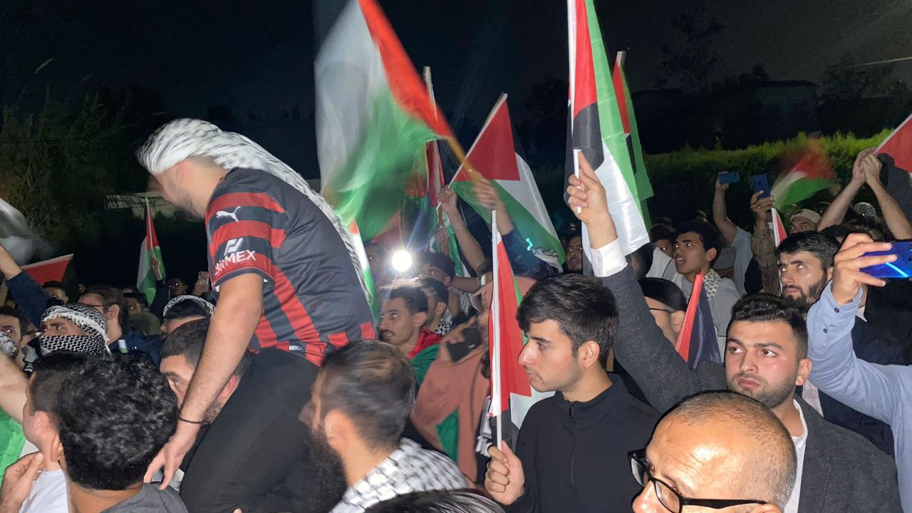 İsrail'in Gazze'deki Hastane Saldırısı KKTC'de De Protesto Edildi