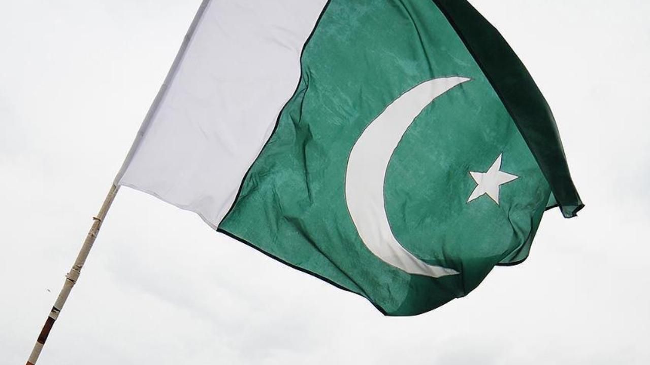 Pakistan'da Yasa Dışı Yaşayan Yabancılara Ülkeden Ayrılmaları İçin 1 Kasım'a Kadar Süre Verildi