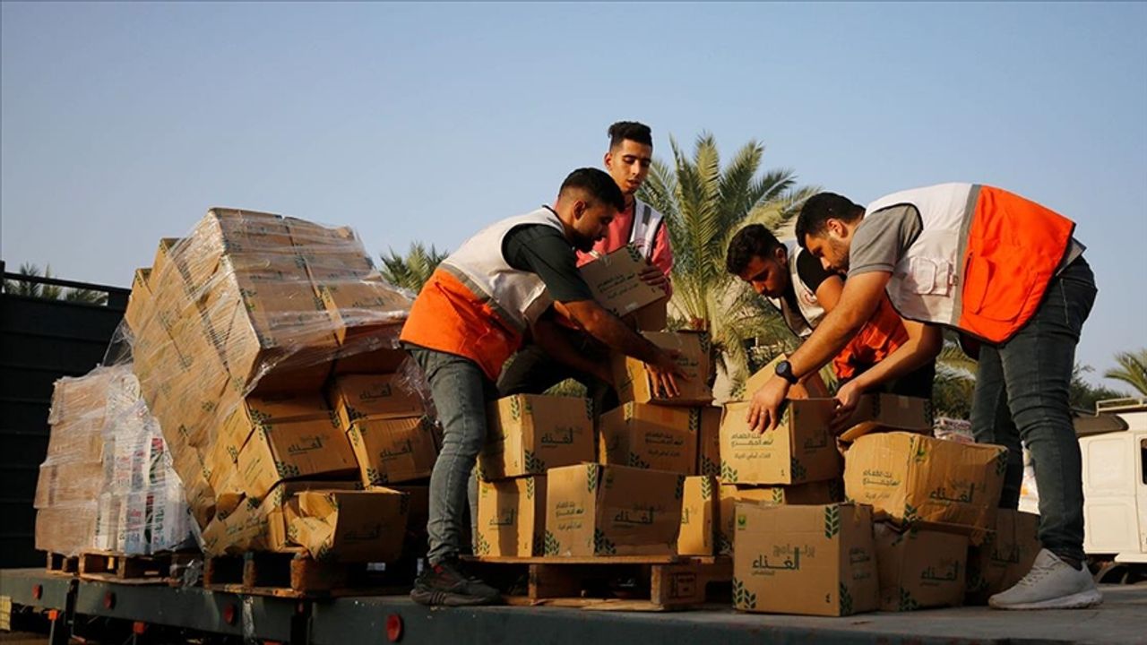 İsrail Kontrol Mekanizması Bahanesiyle Gazze'ye İnsani Yardım Girişlerine Engel Oluyor
