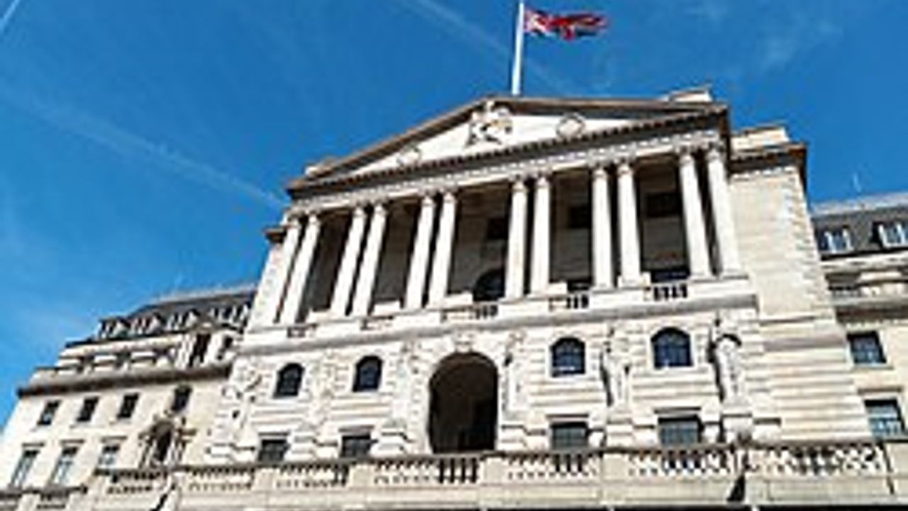 İngiltere Merkez Bankası Başkanı Bailey'den "Küresel Ekonomide Parçalanma Kaynaklı Riskler" Uyarısı