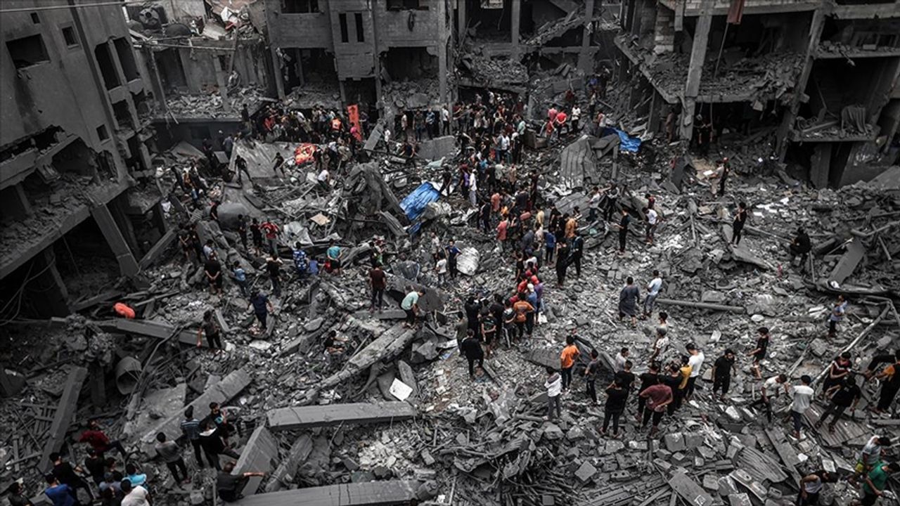 Gazze'deki Hükümetten "Çok Geç Olmadan Bölgeyi Kurtarın" Çağrısı