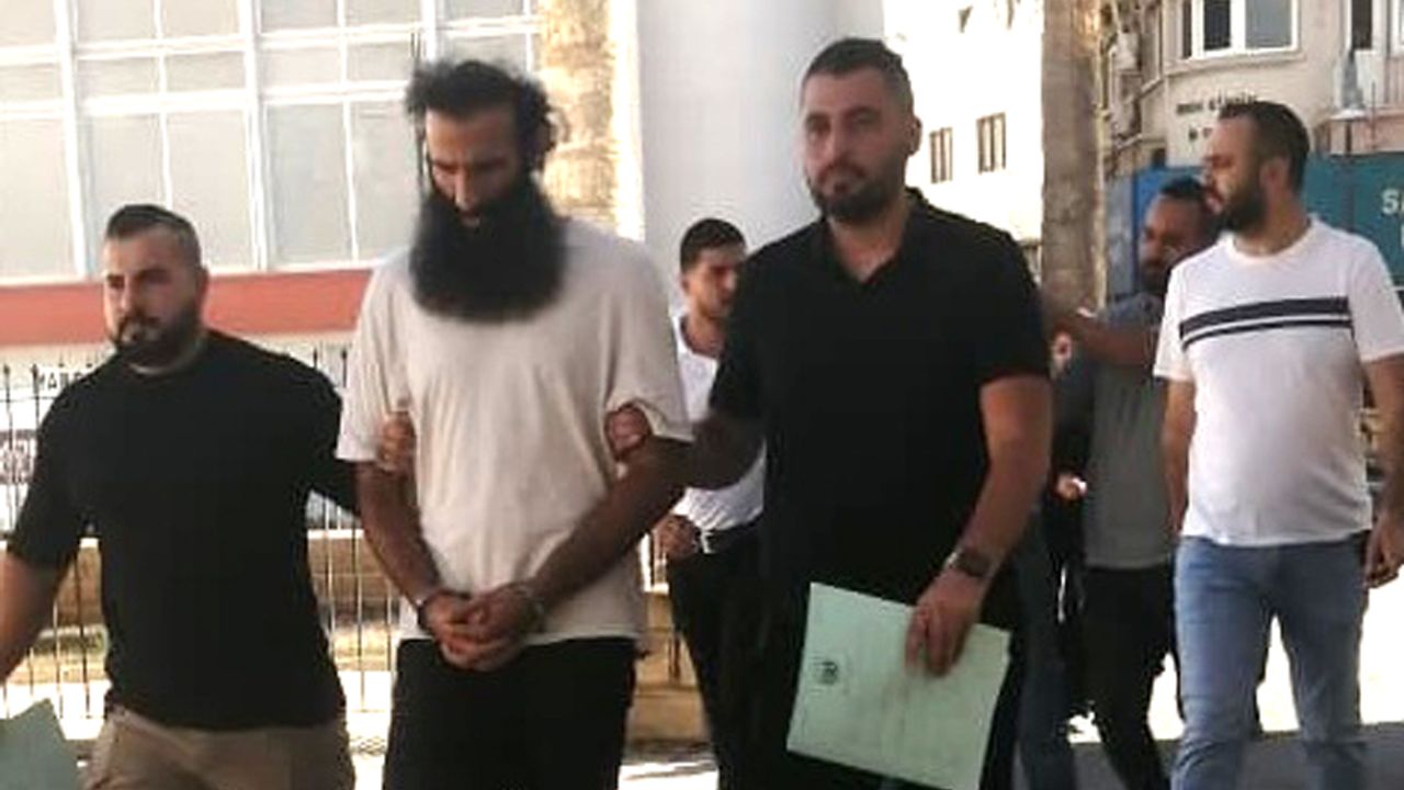 Ercan Havaalanı'nda Uyuşturucuyla Yakalandı