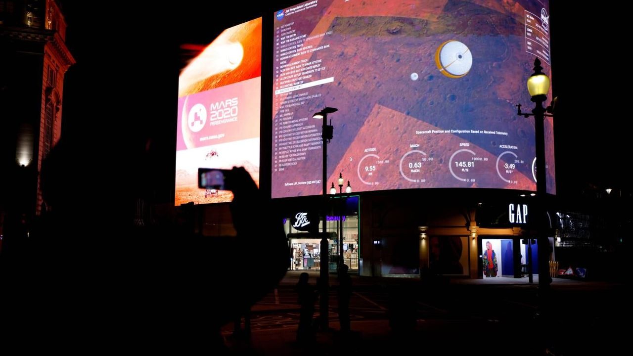 Mars'ın içinde devasa "magma sistemleri" keşfedildi