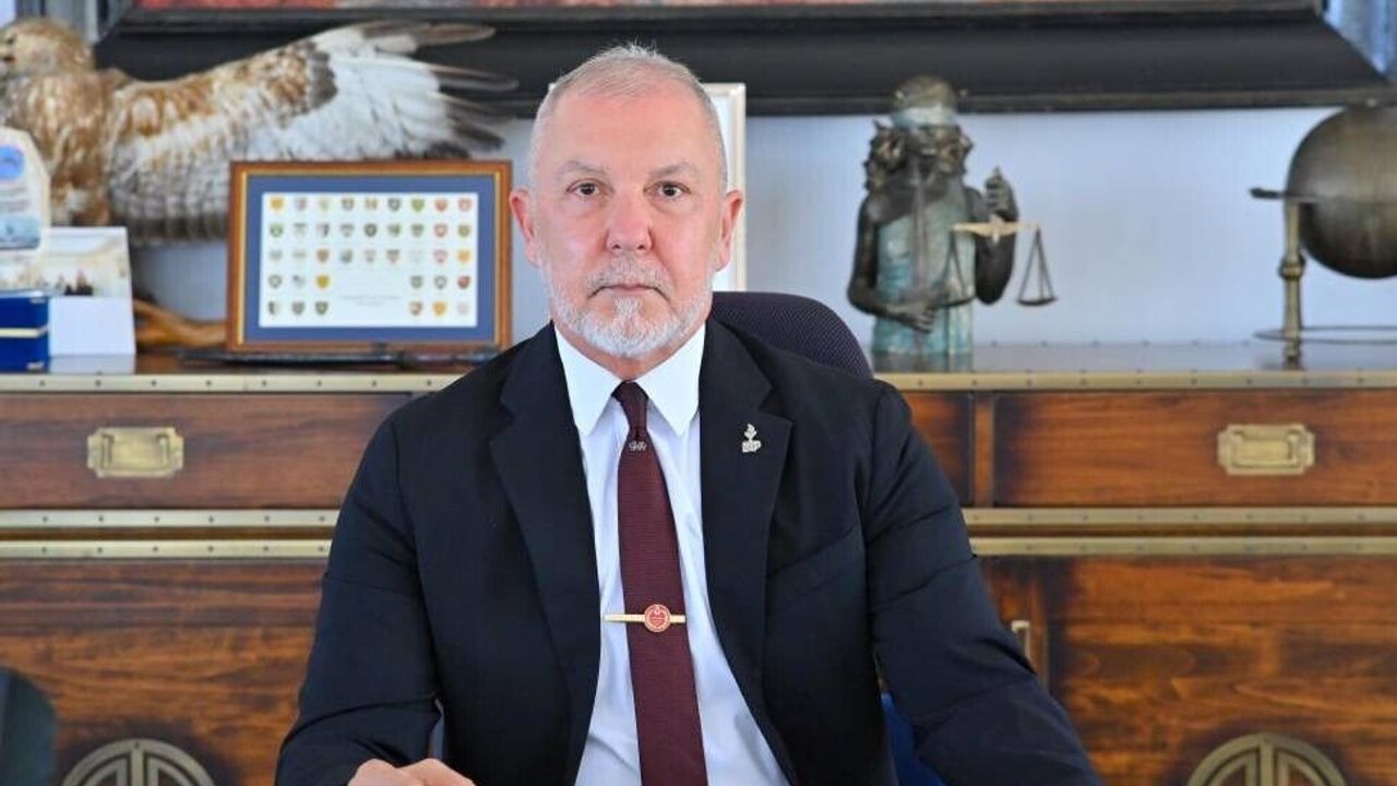 Akpınar: “Türkçe bilmeyen çocuklar için hazırlık ve destek sınıfları oluşturulmalı”