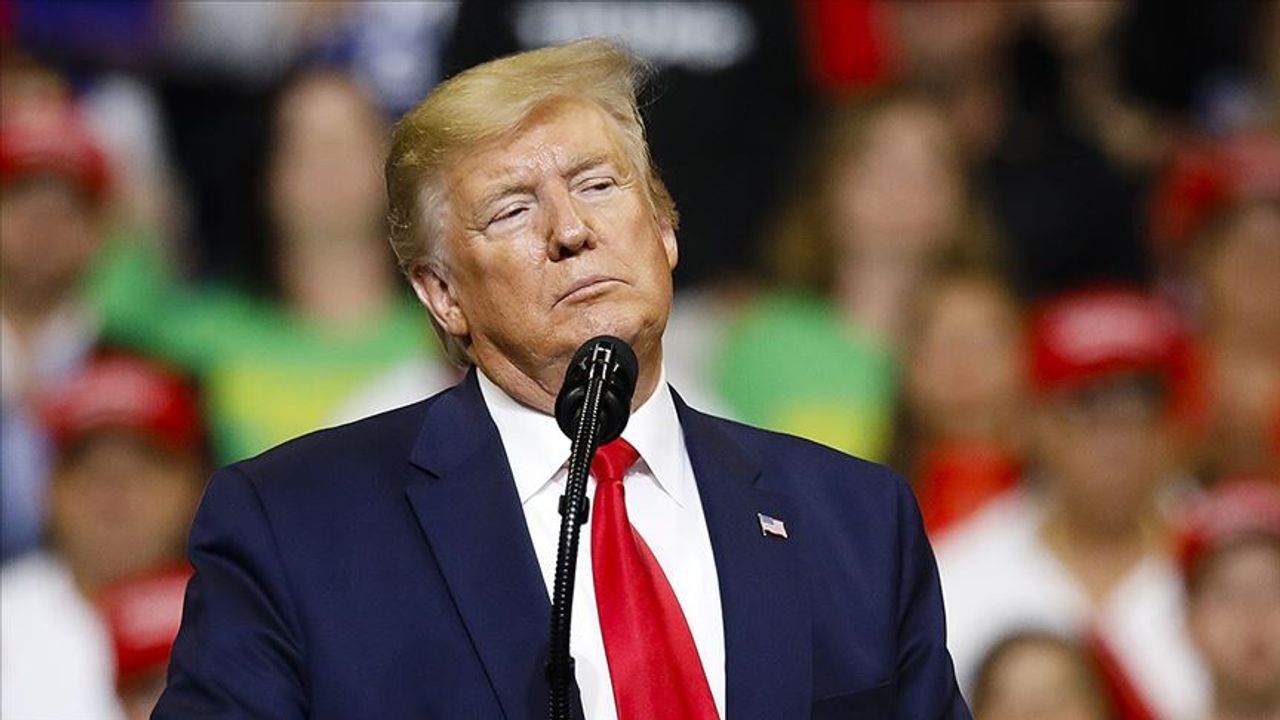 Trump, Küba'ya yönelik olası askeri müdahalenin Venezuela'daki kadar hızlı tamamlanabileceğini savundu
