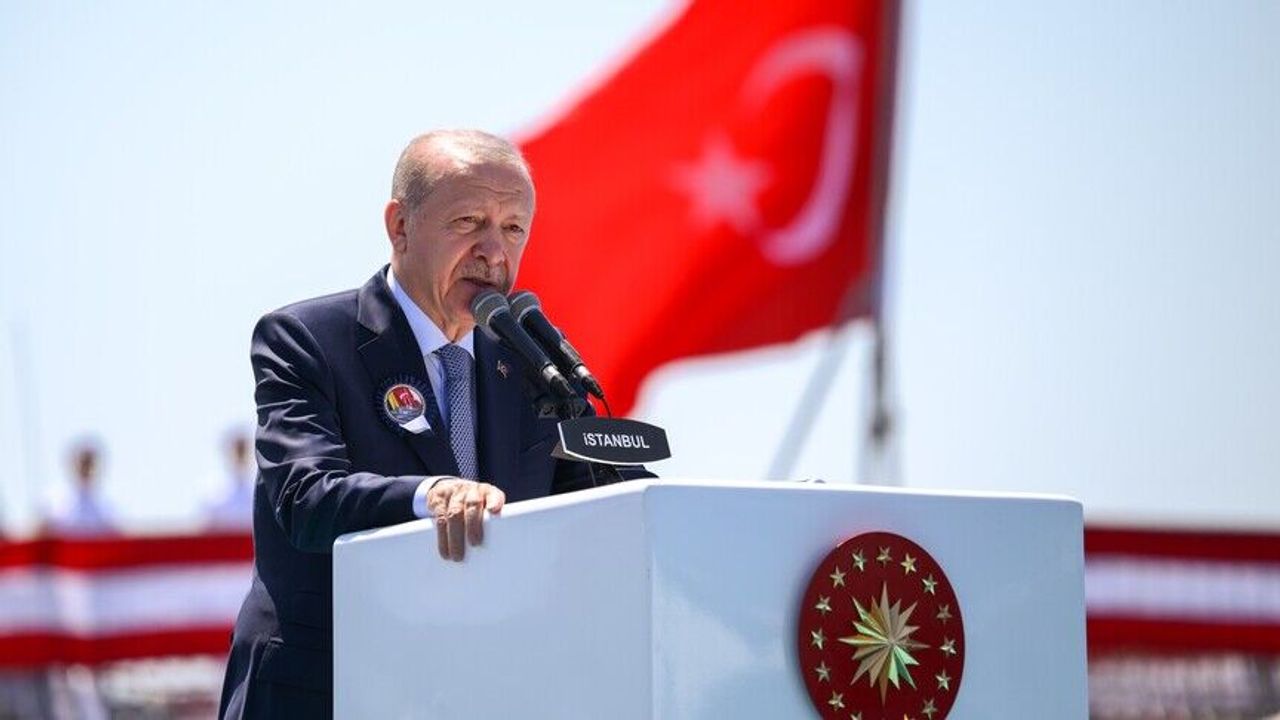 Erdoğan: "Türkiye, tarihinde ilk kez bir NATO ve Avrupa Birliği üyesi ülkeye savaş gemisi ihraç etmiştir"