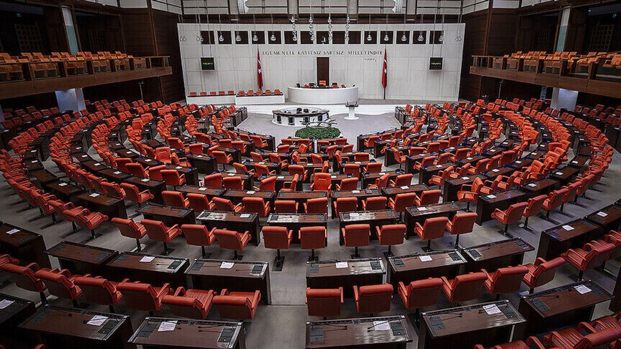 Türkiye’de 12’inci Yargı Paketi TBMM’ye sunuldu