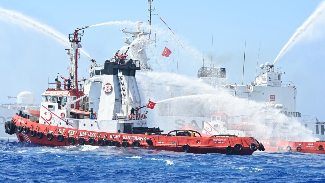 Caner Gönyeli Arama Kurtarma Tatbikatı’nın deniz safhası başarıyla icra edildi