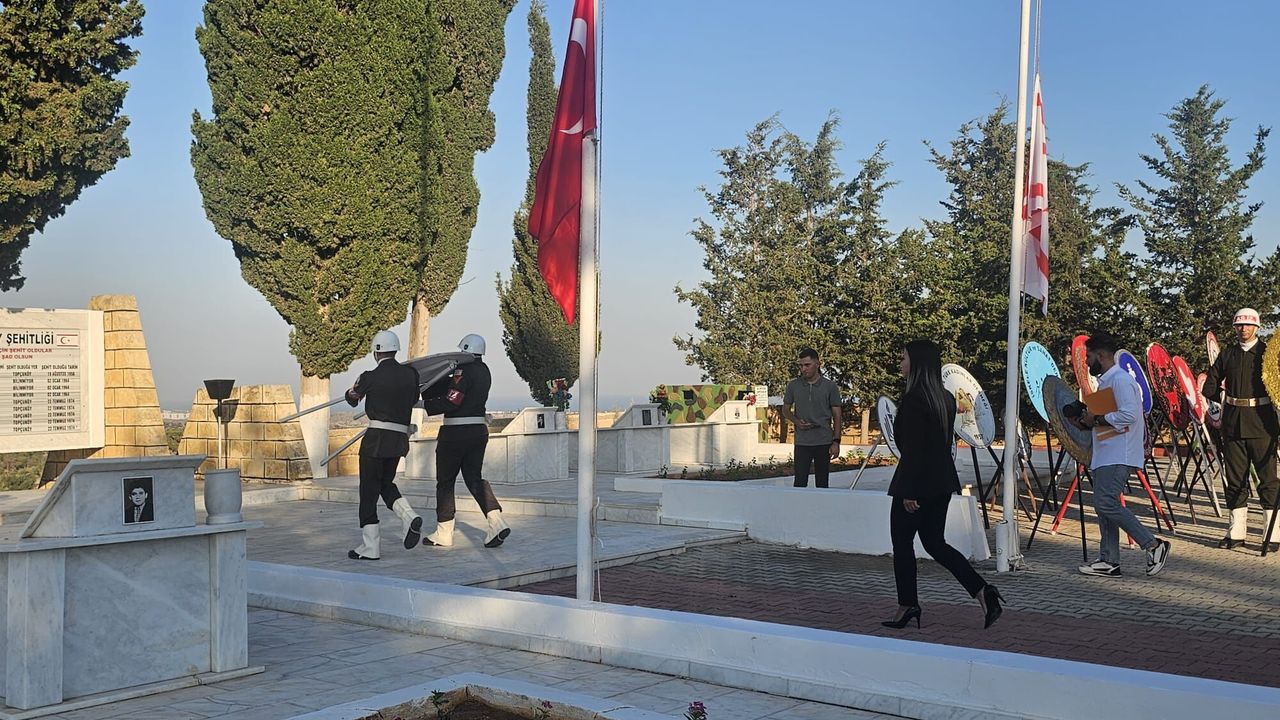 Topçuköy şehitleri törenle anıldı