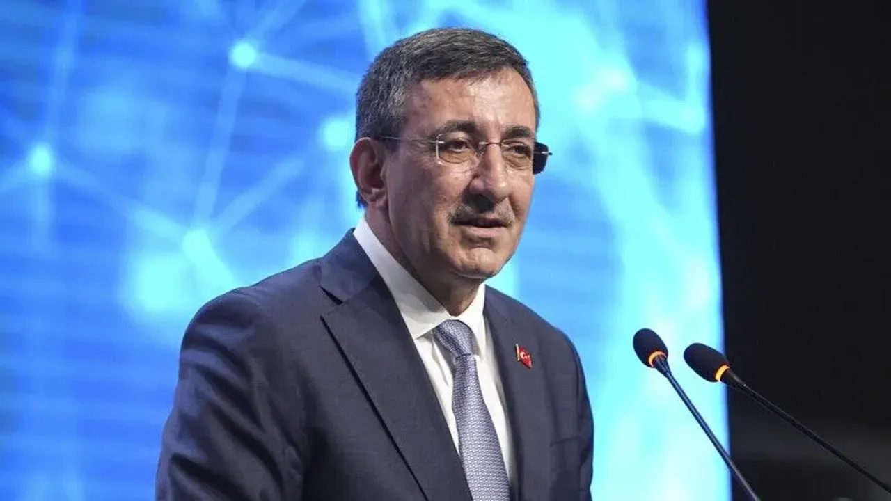 Yılmaz: Türkiye, Ada’nın asli unsuru ve eşit sahibi olan Kıbrıs Türk halkının yanında olmaya devam edecek