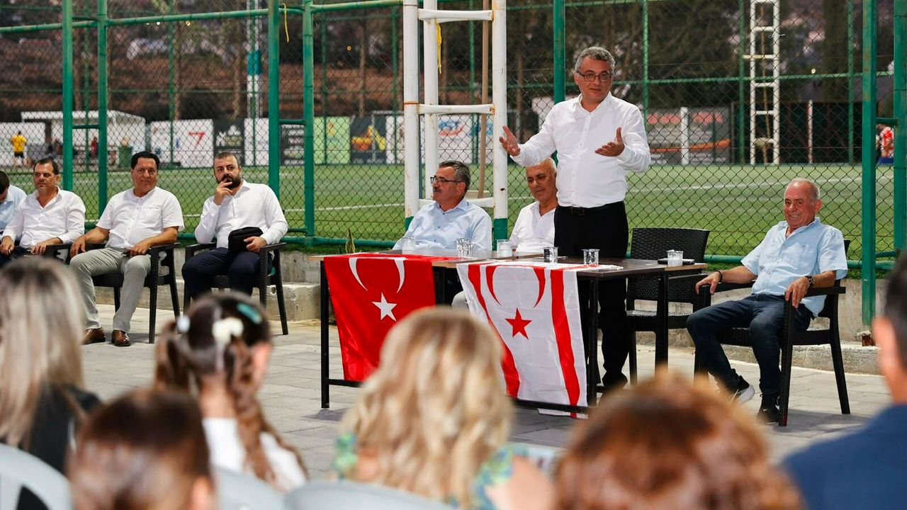 Cumhurbaşkanı Erhürman, Boğazköy, Dikmen ve Taşkent’i ziyaret etti