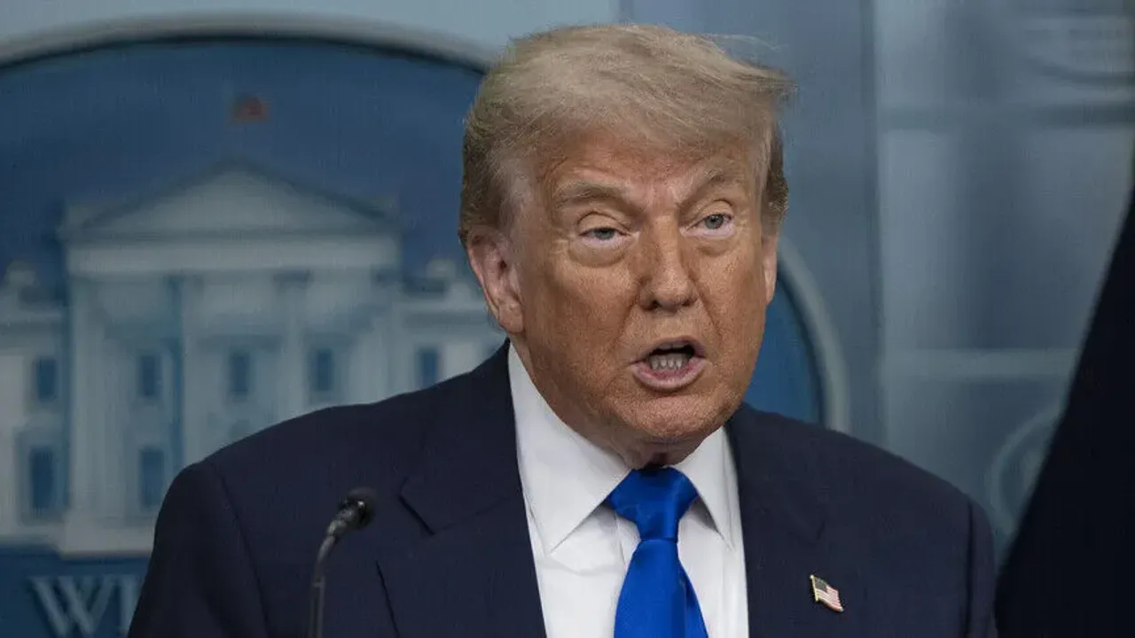 Trump, İran'ın misilleme yapması halinde "daha büyük" saldırılar düzenleyeceklerini açıkladı