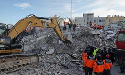 Adıyaman'da yıkılan İsias Otel'in inşaatının fenni mesulü  Erdem Yıldız tutuklandı