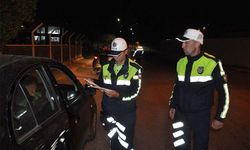 Polis Ekipleri Dünkü Trafik Denetimlerinde 1457 Aracı Kontrol Etti