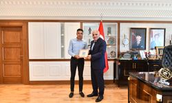 Amcaoğlu, Trabzon Büyükşehir Belediyesi Başkanı Murat Zorluoğlu’nu ziyaret etti
