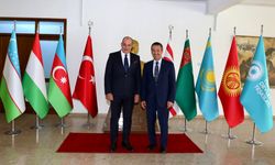 Ertuğruloğlu, Türkiye’nin Varşova Büyükelçiliğine atanan Rauf Alp Denktaş’ı kabul etti