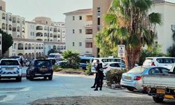 Hloraka’da yabancı uyrukluların kaldığı apartman kompleksine operasyon düzenlendi