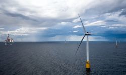 Norveç’te dünyanın en büyük yüzer deniz üstü rüzgar enerji santrali hizmete girdi