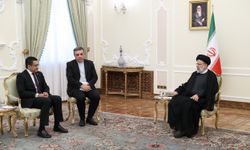 İran Cumhurbaşkanı Reisi İle Sri Lanka Dışişleri Bakanı Sabry "İkili İlişkileri" Görüştü